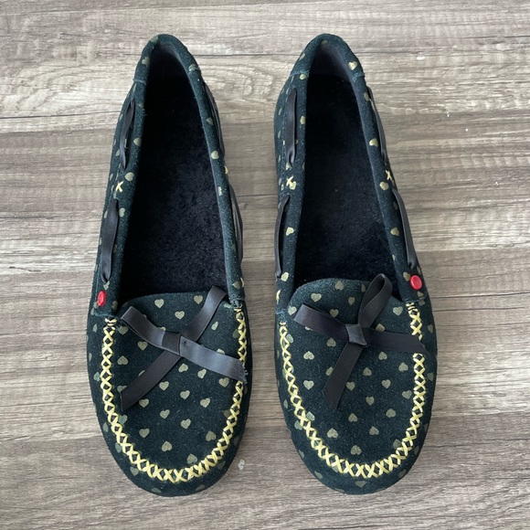 UGG Shoes - UGG I HEART BELLE Black Suede Gold Hearts Slippers Flats Shoes